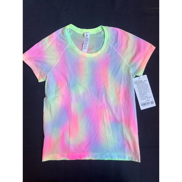 NWT Lululemon Swiftly tech short sleeve race length - Picture 2 of 2